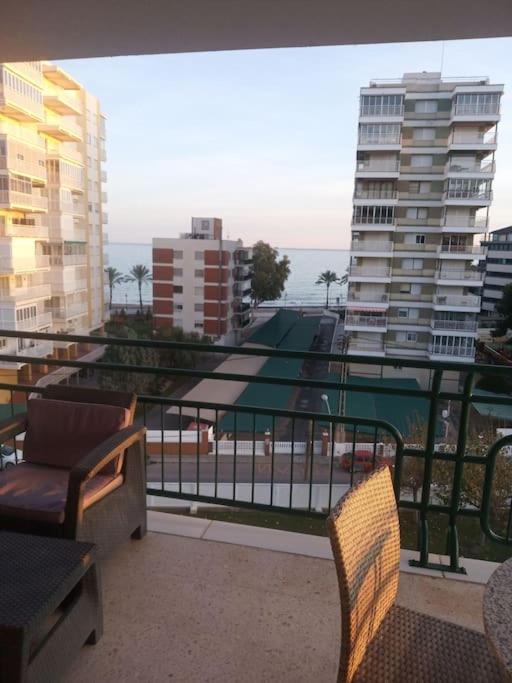 Apartamento Con Vistas Al Mar Y Buena Ubicacion ベニカシム エクステリア 写真